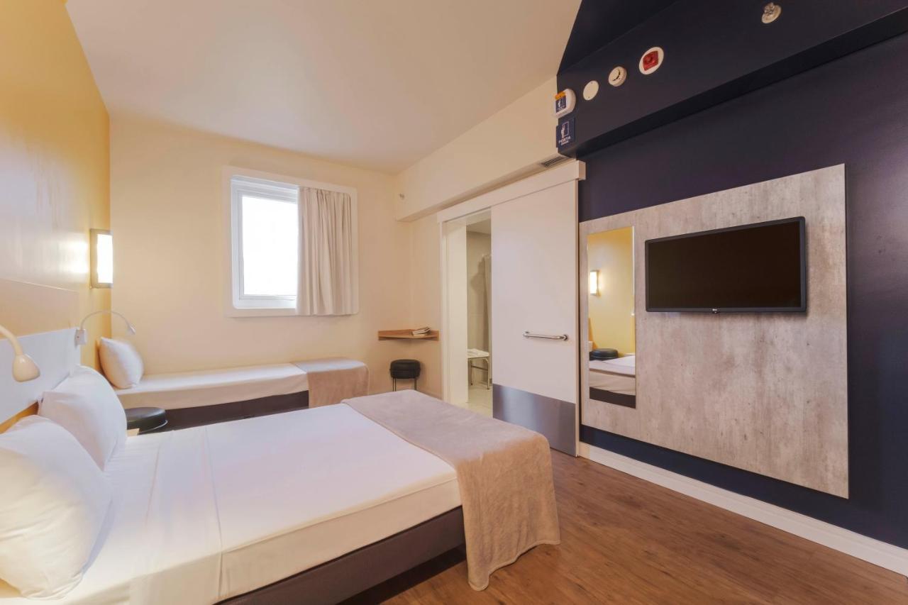 Ibis Budget Farroupilha Kültér fotó
